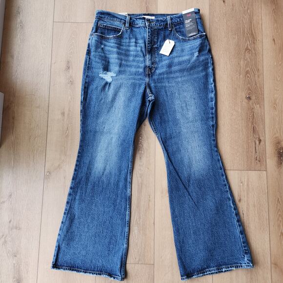 Levi's Jeans Women's 70's High Flare Size 34 Medium Wash Distressed Denim NWT - Picture 2 of 13